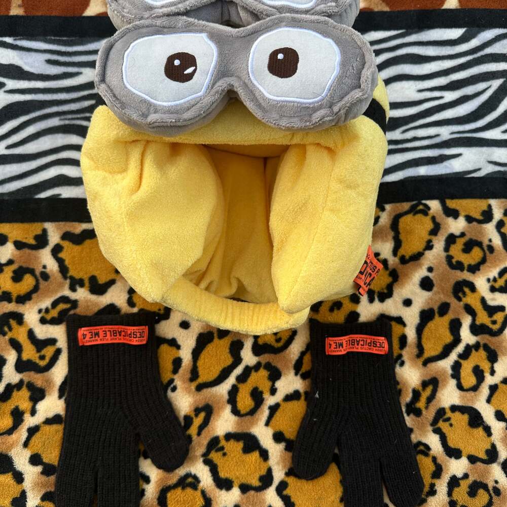 Cactus Plant Flea Market CPFM MINIONS PLUSH HELMET + GLOVES